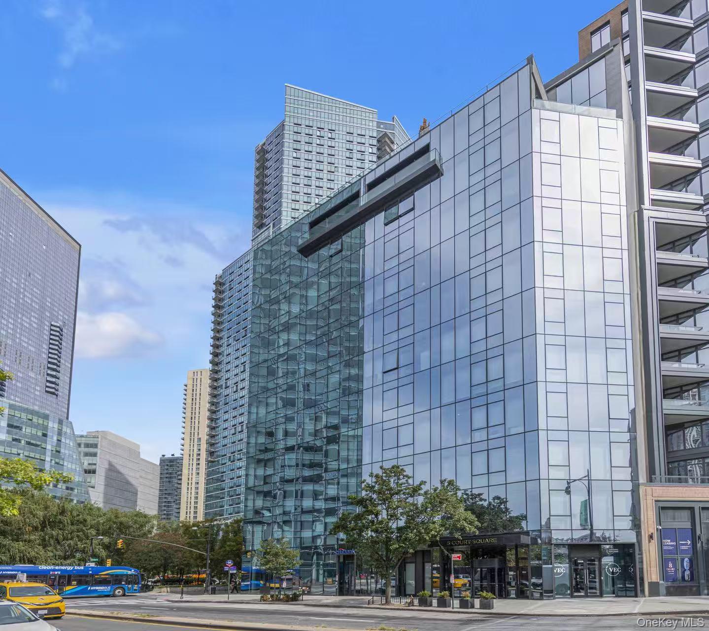 5 Court Square # 6A, Long Island City, NY 11101