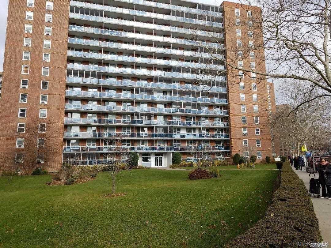 97-37 63rd Road # 9H, Rego Park, NY 11374