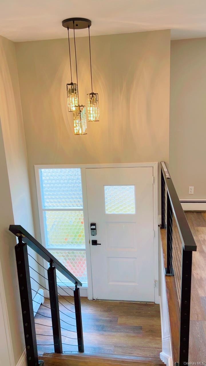 12 Terrace View Road, Farmingdale, NY 11735