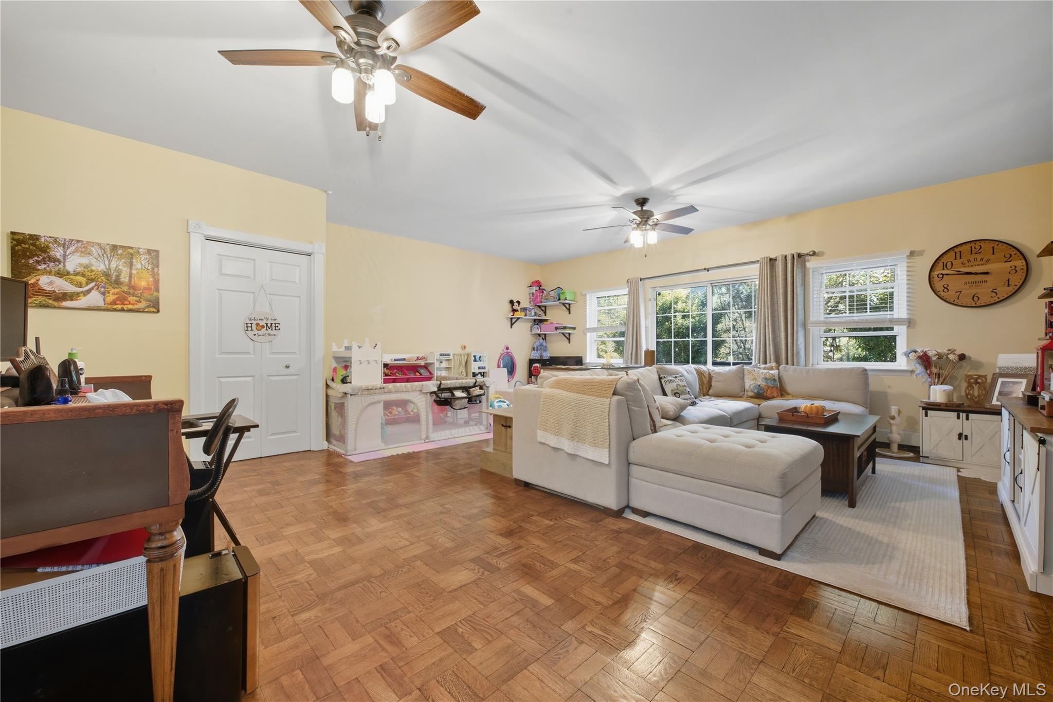 11 Glen Hollow Drive # D58, Holtsville, NY 11742