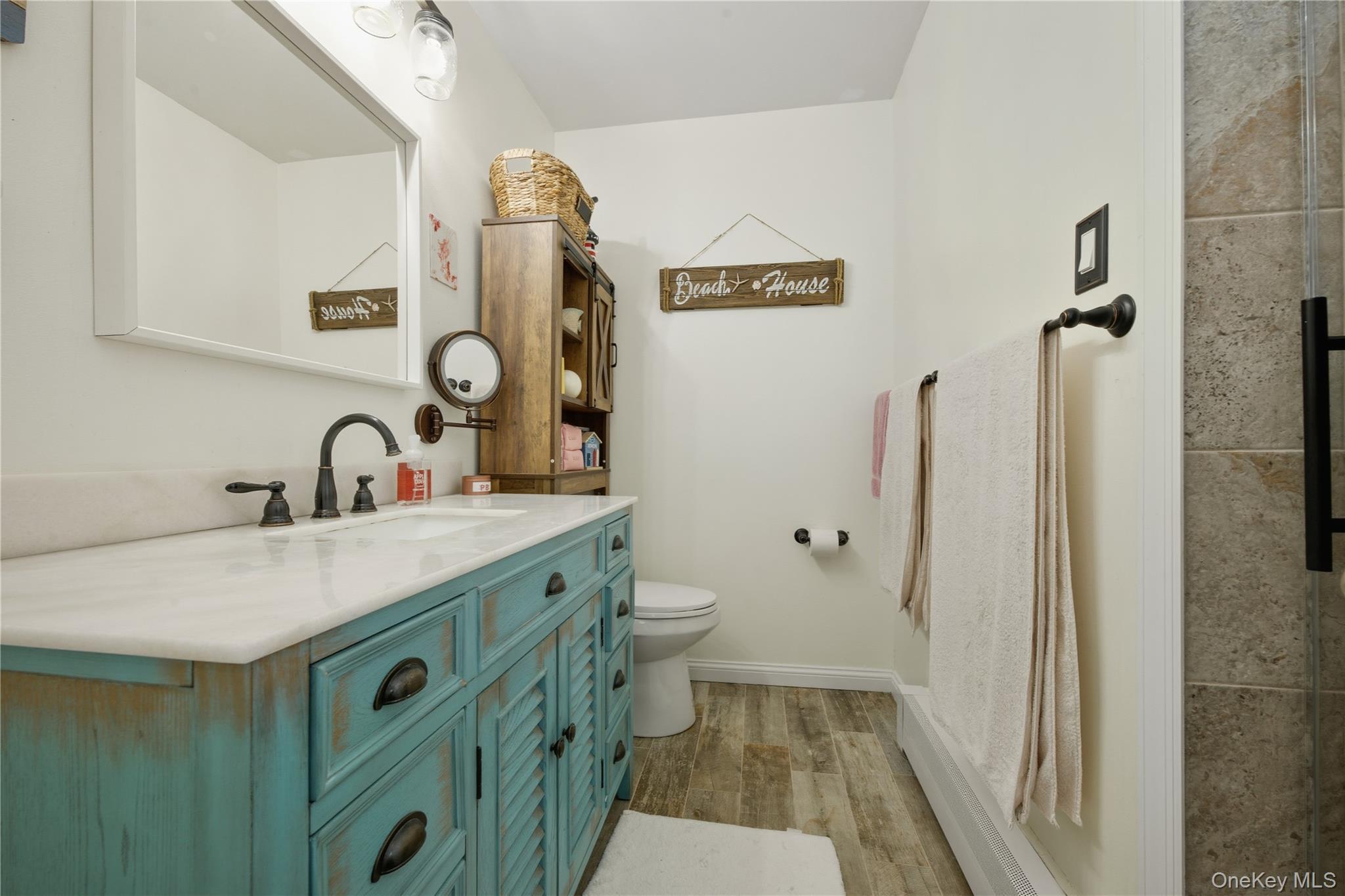 11 Glen Hollow Drive # D58, Holtsville, NY 11742