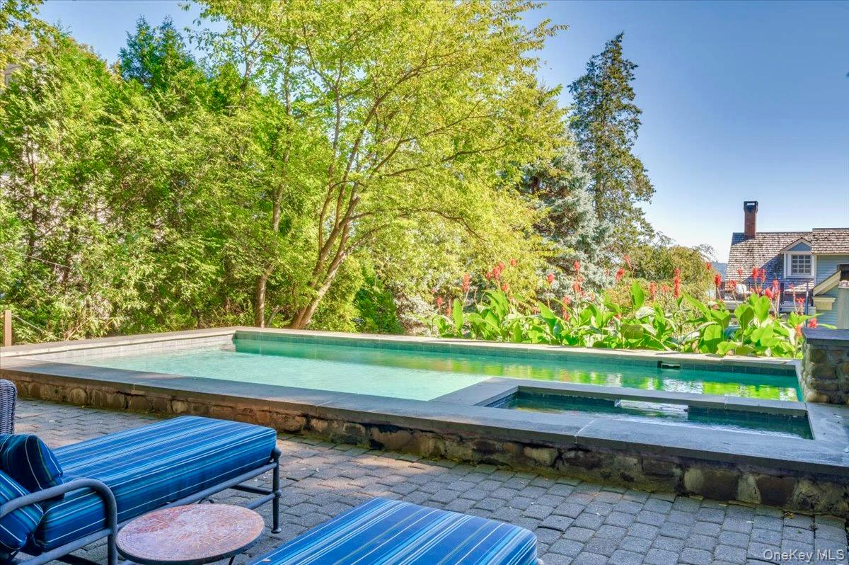 245 River Road, Nyack, NY 10960