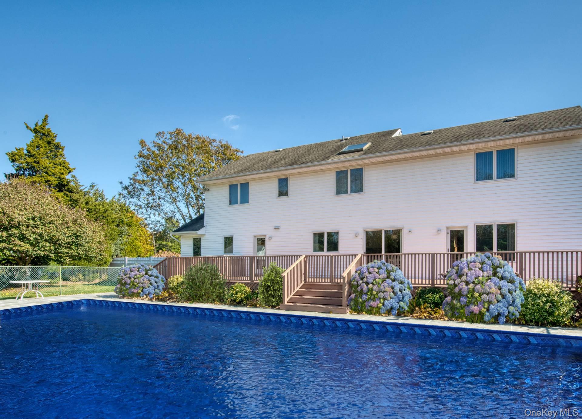 7 Sea Breeze Avenue, Westhampton, NY 11977