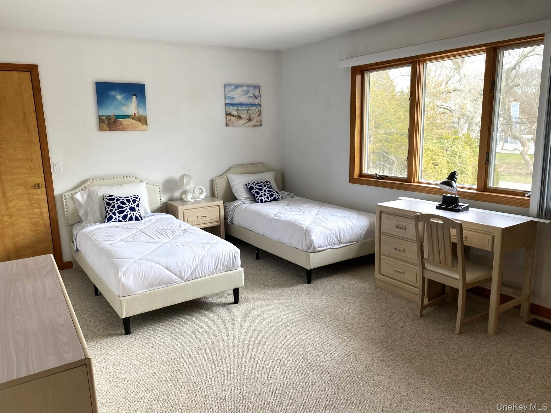 7 Sea Breeze Avenue, Westhampton, NY 11977