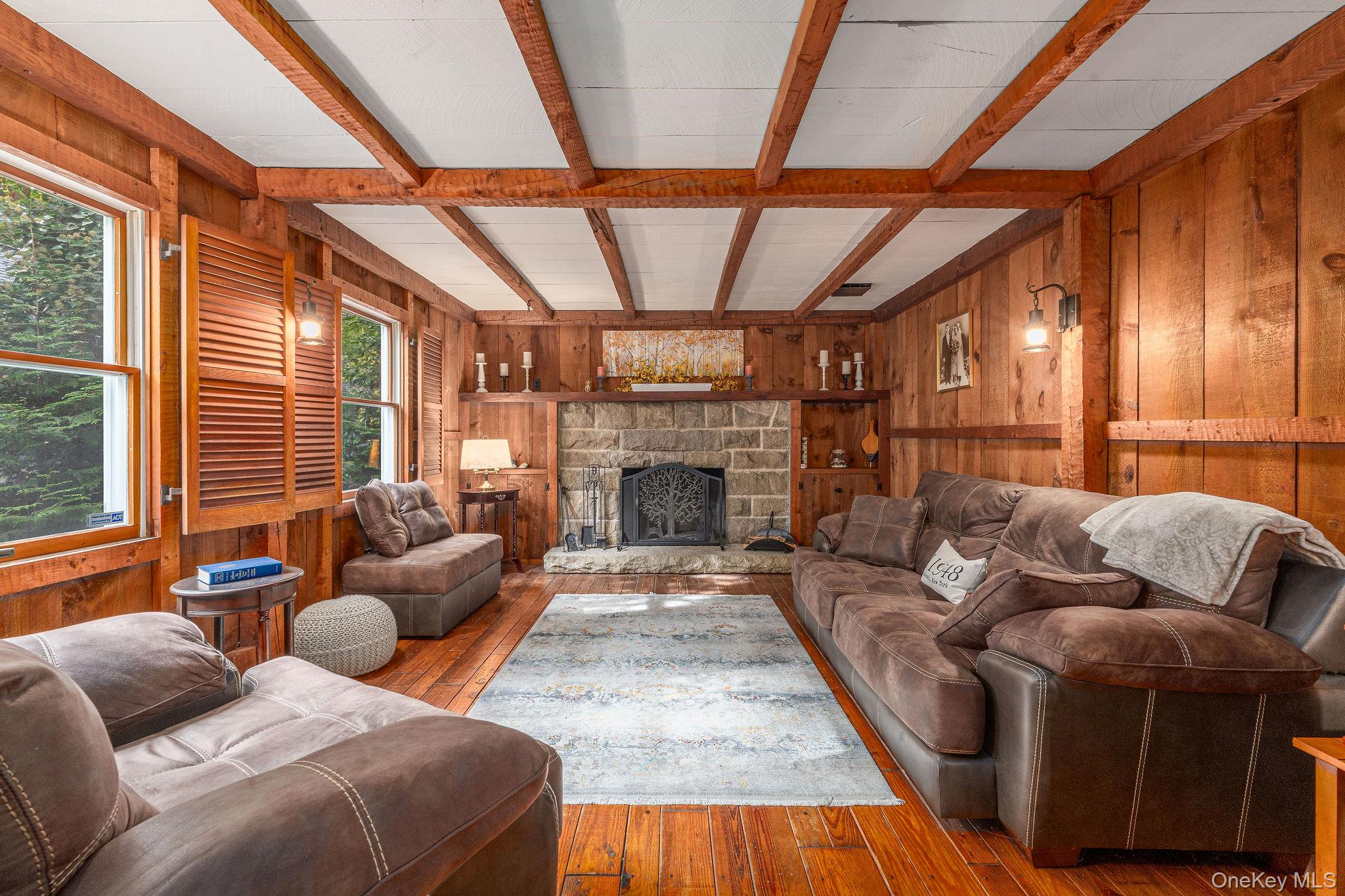 920 Bray Avenue, Laurel, NY 11948