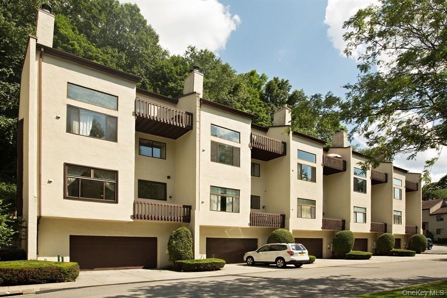 356 North Greeley Avenue, Chappaqua, NY 10514