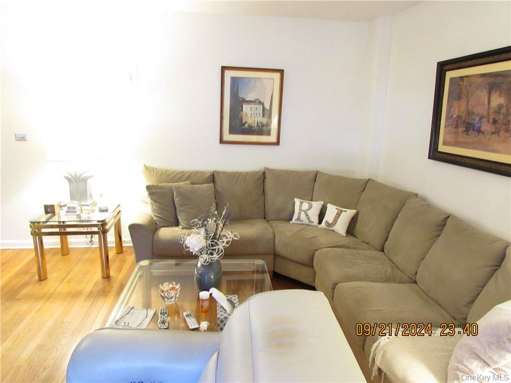 1561 Central Park Ave # I-5, Yonkers, NY 10710