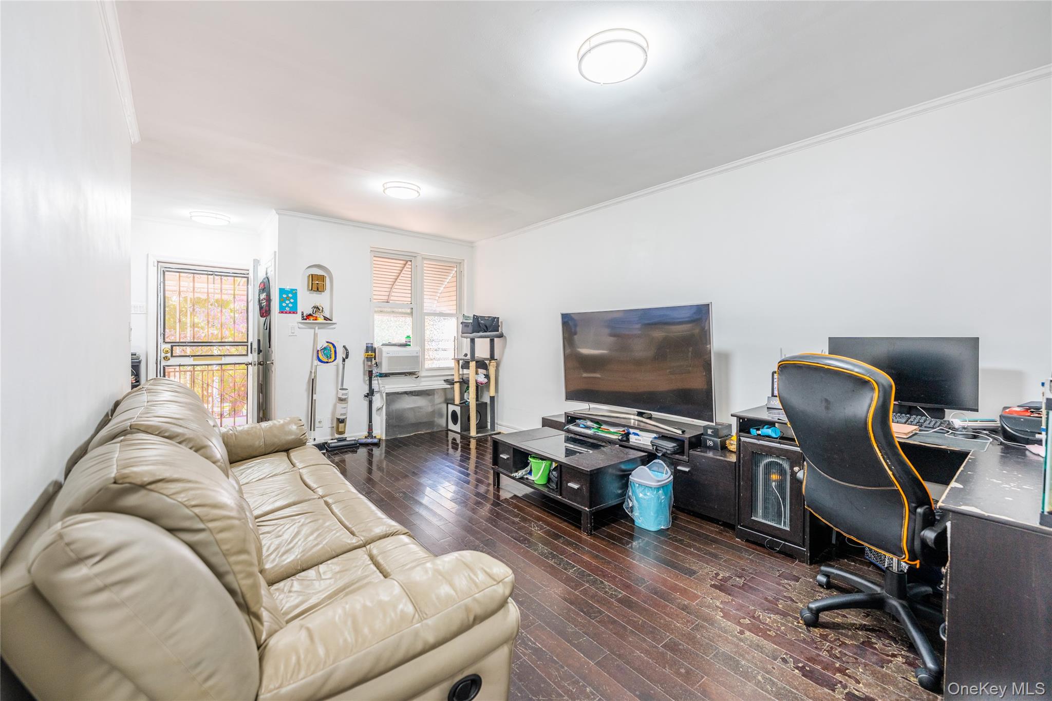 6737 180th Street, Fresh Meadows, NY 11365