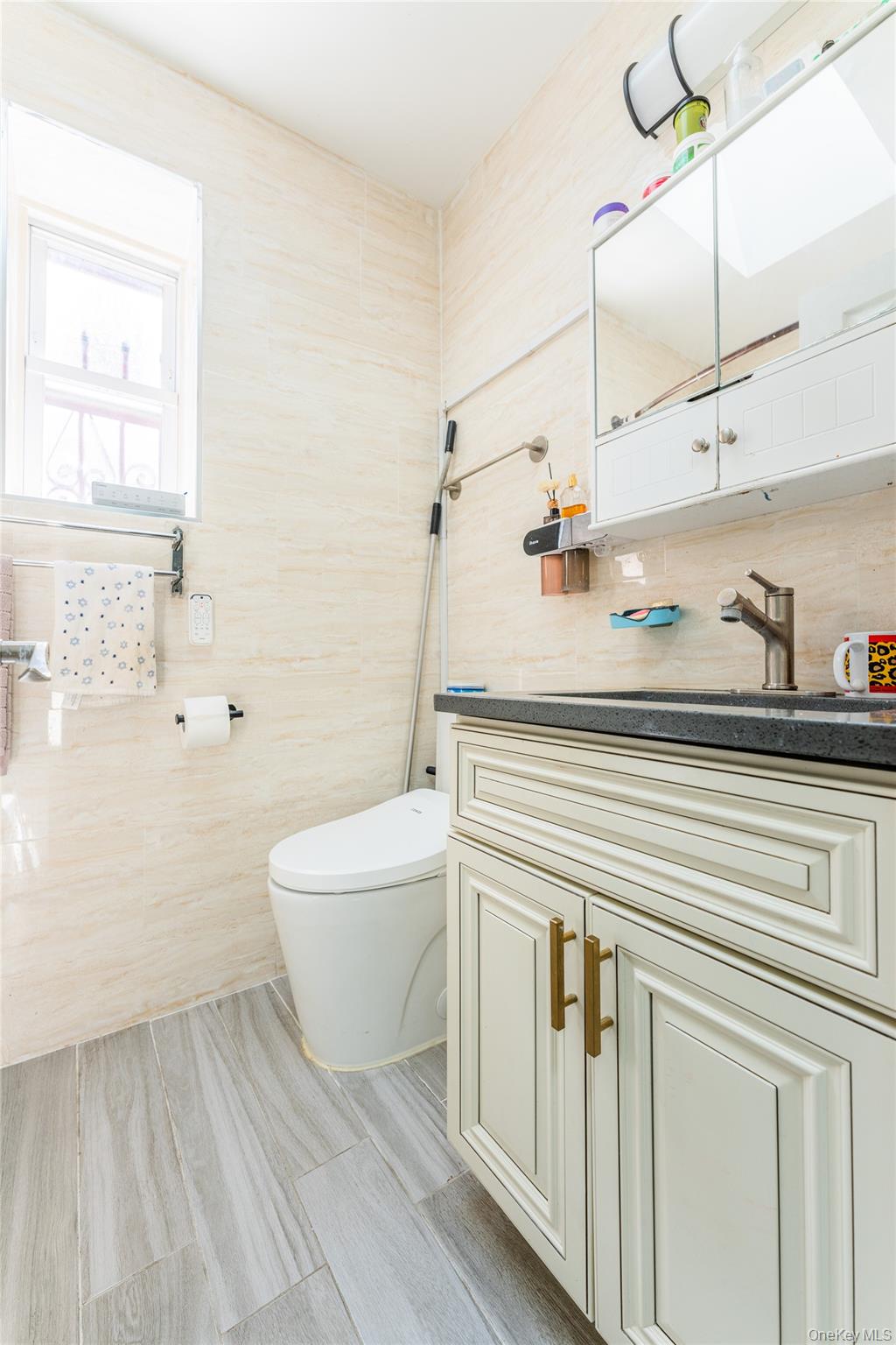 6737 180th Street, Fresh Meadows, NY 11365