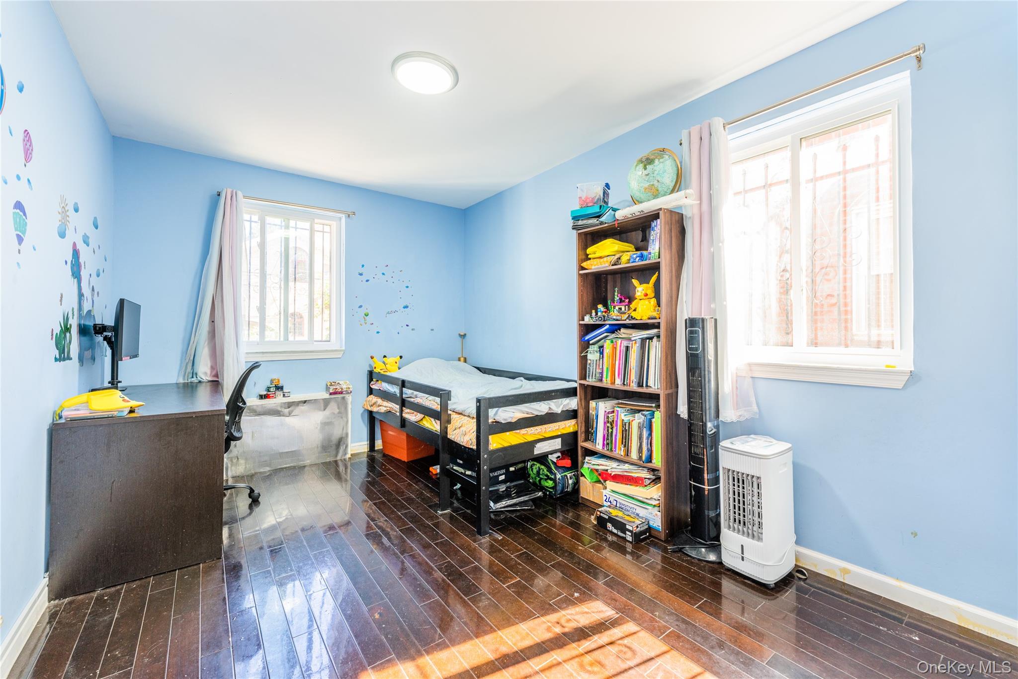 6737 180th Street, Fresh Meadows, NY 11365