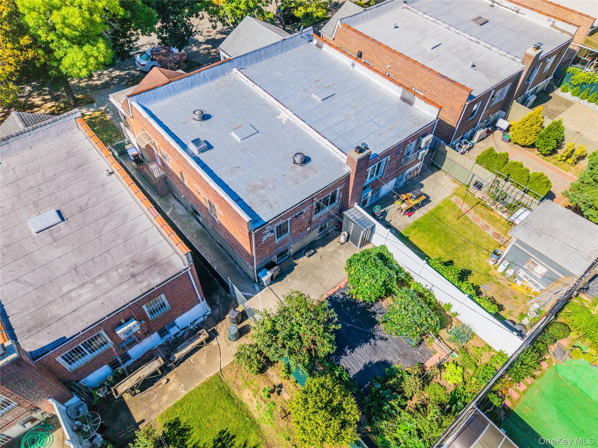 6737 180th Street, Fresh Meadows, NY 11365