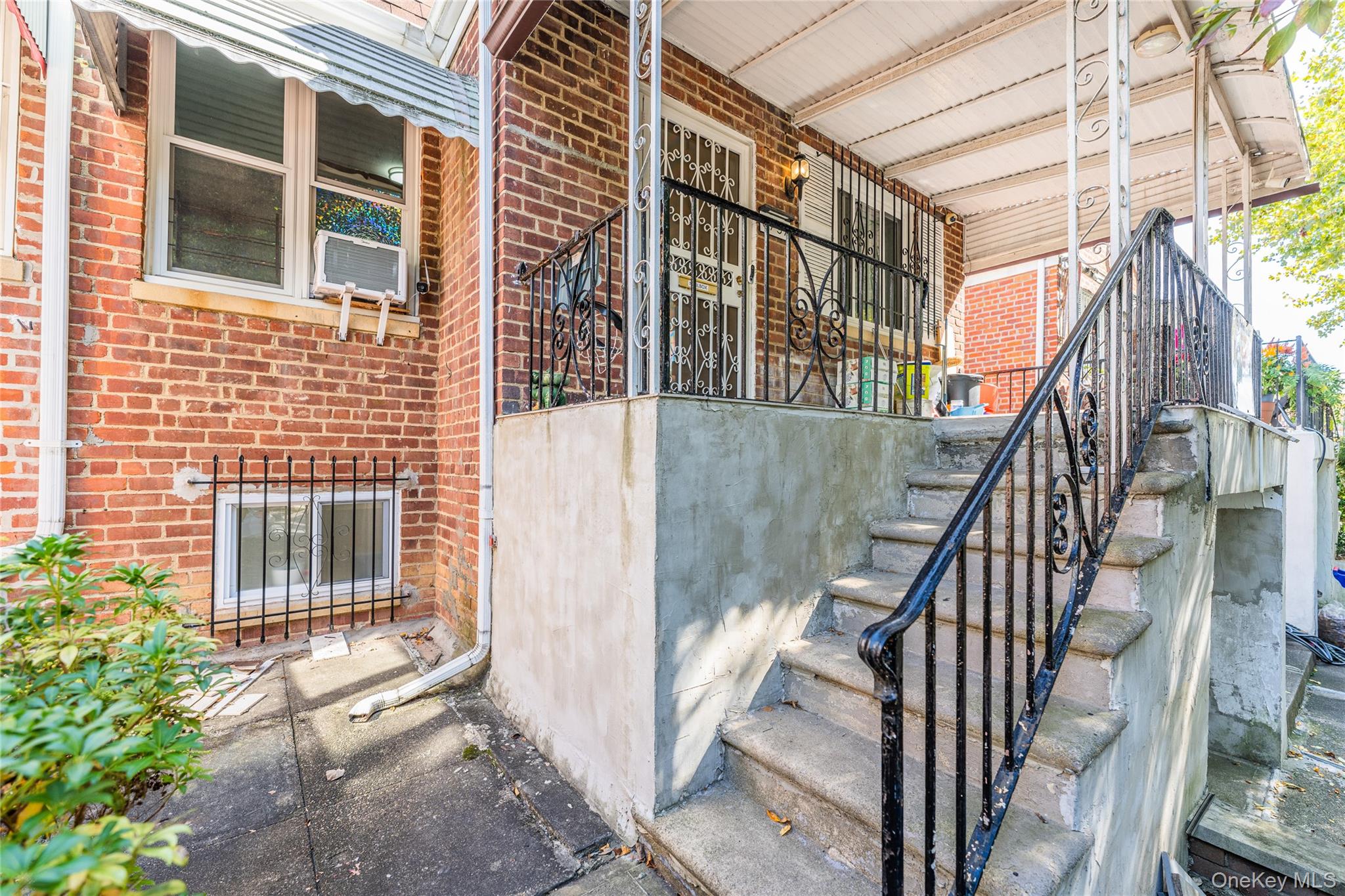 6737 180th Street, Fresh Meadows, NY 11365