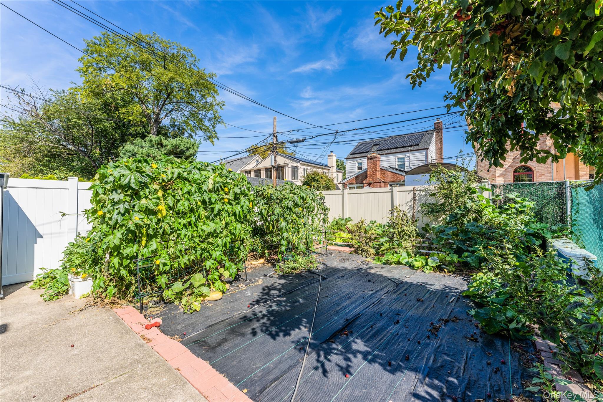 6737 180th Street, Fresh Meadows, NY 11365