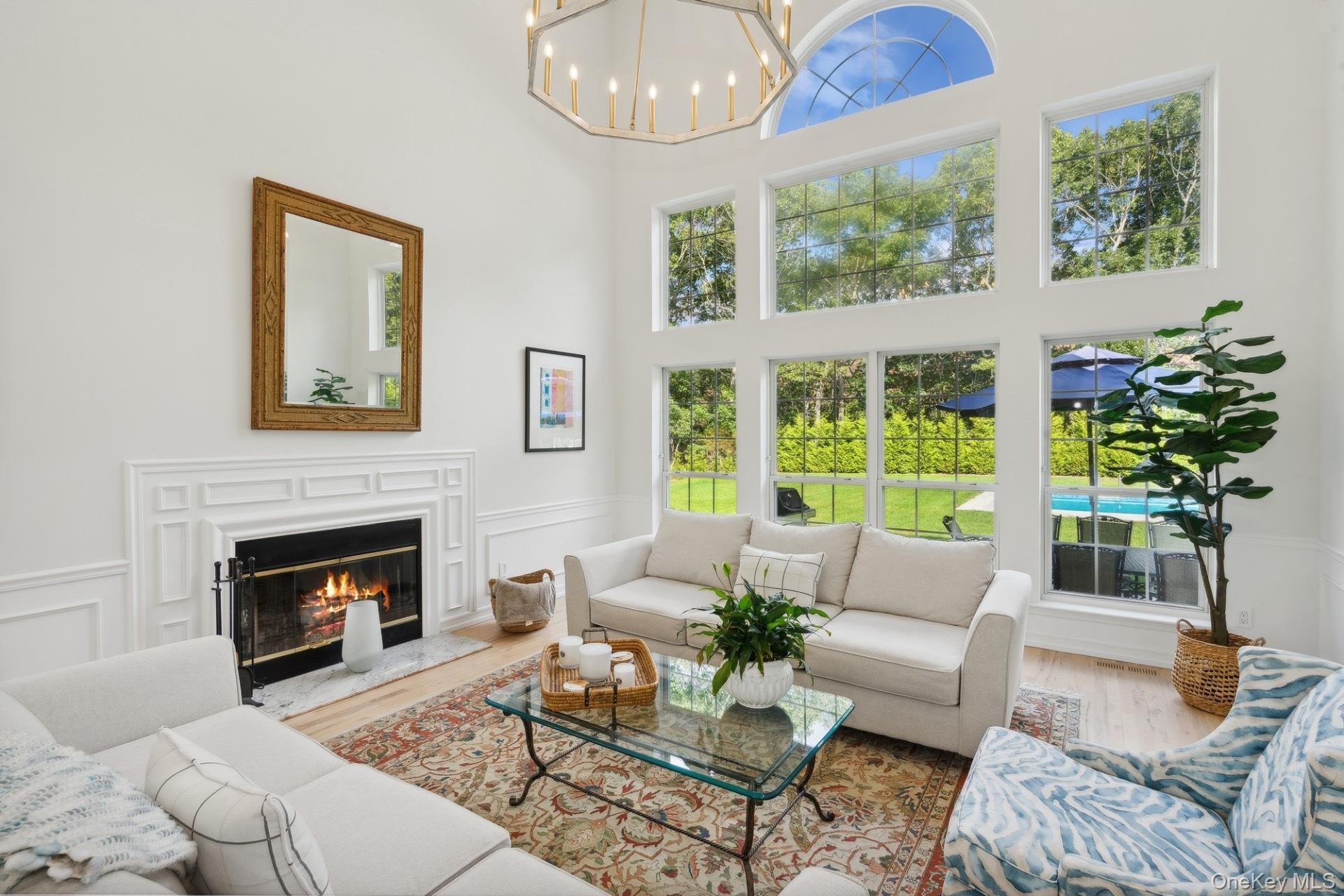 35 Hollow Lane, Westhampton, NY 11977