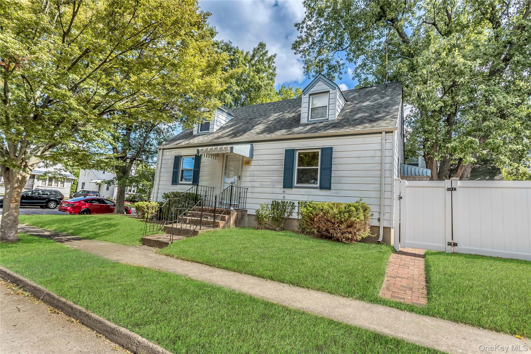 136 N 1st Street, New Hyde Park, NY 11040