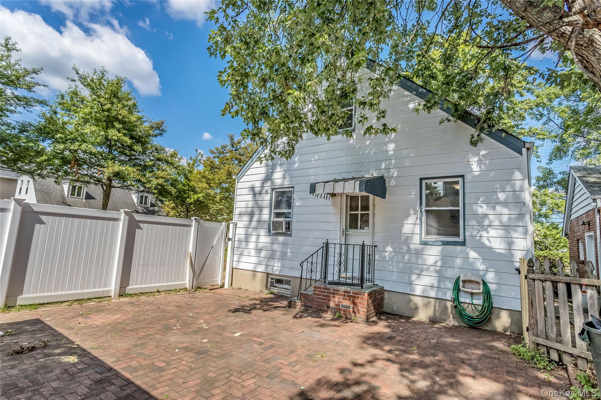 136 N 1st Street, New Hyde Park, NY 11040