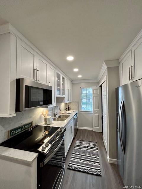 101 Cassa Loop # 101, Holtsville, NY 11742