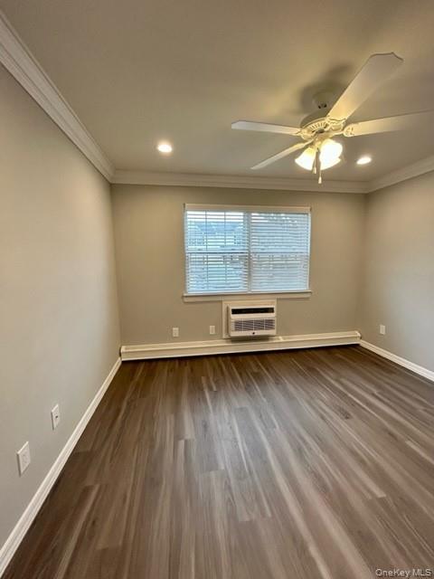 101 Cassa Loop # 101, Holtsville, NY 11742