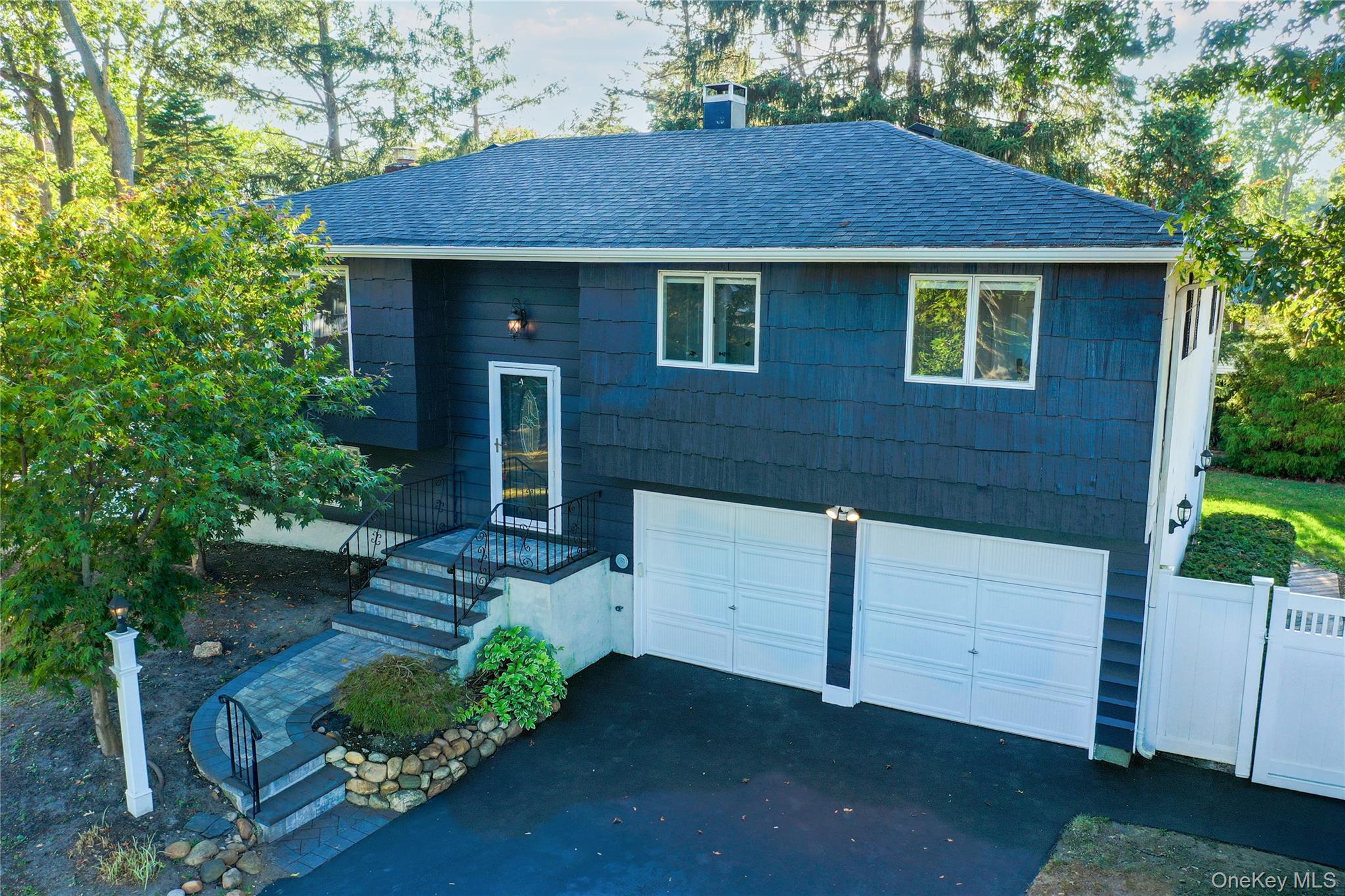 26 Forest Avenue, Port Jefferson Station, NY 11776