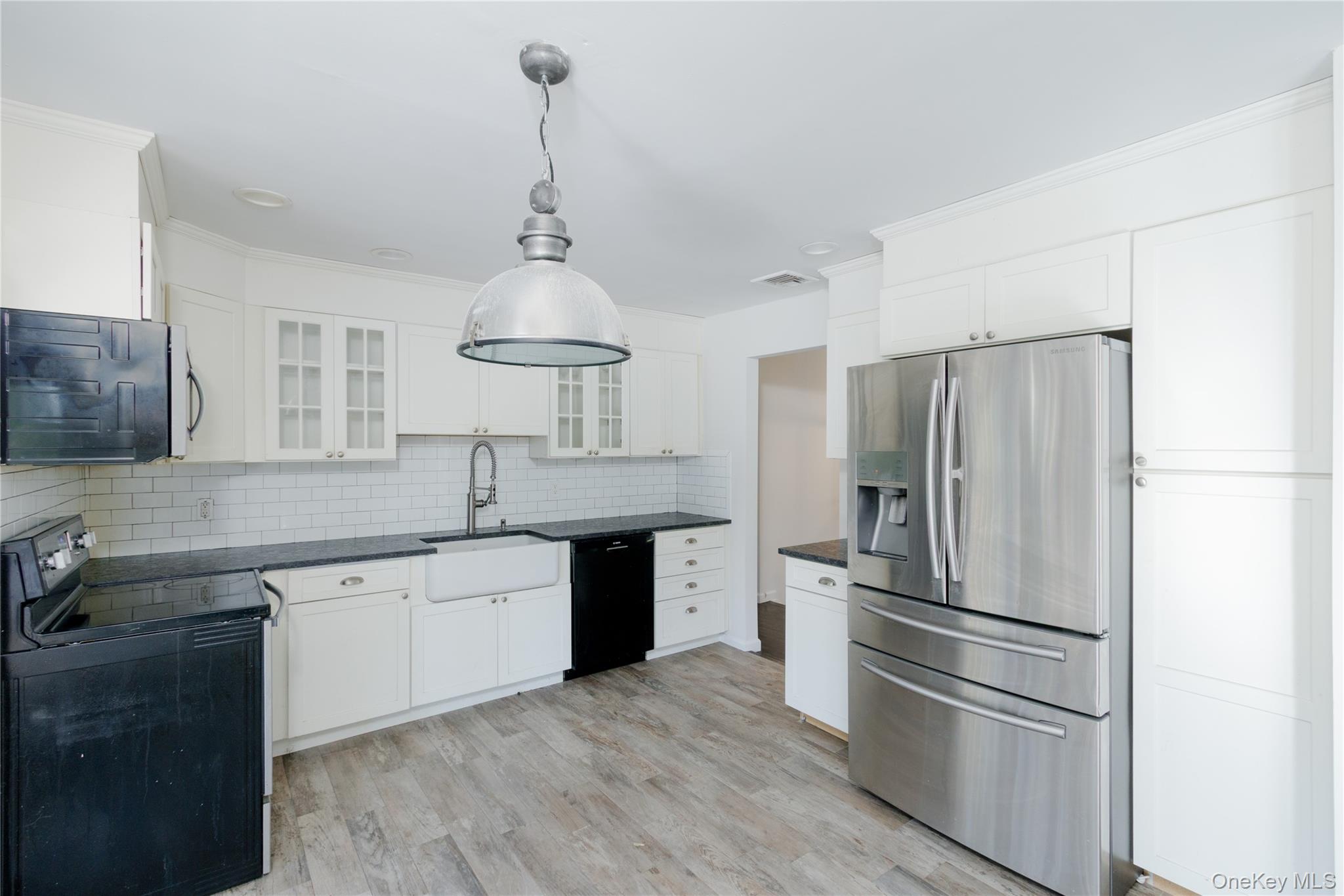 26 Forest Avenue, Port Jefferson Station, NY 11776