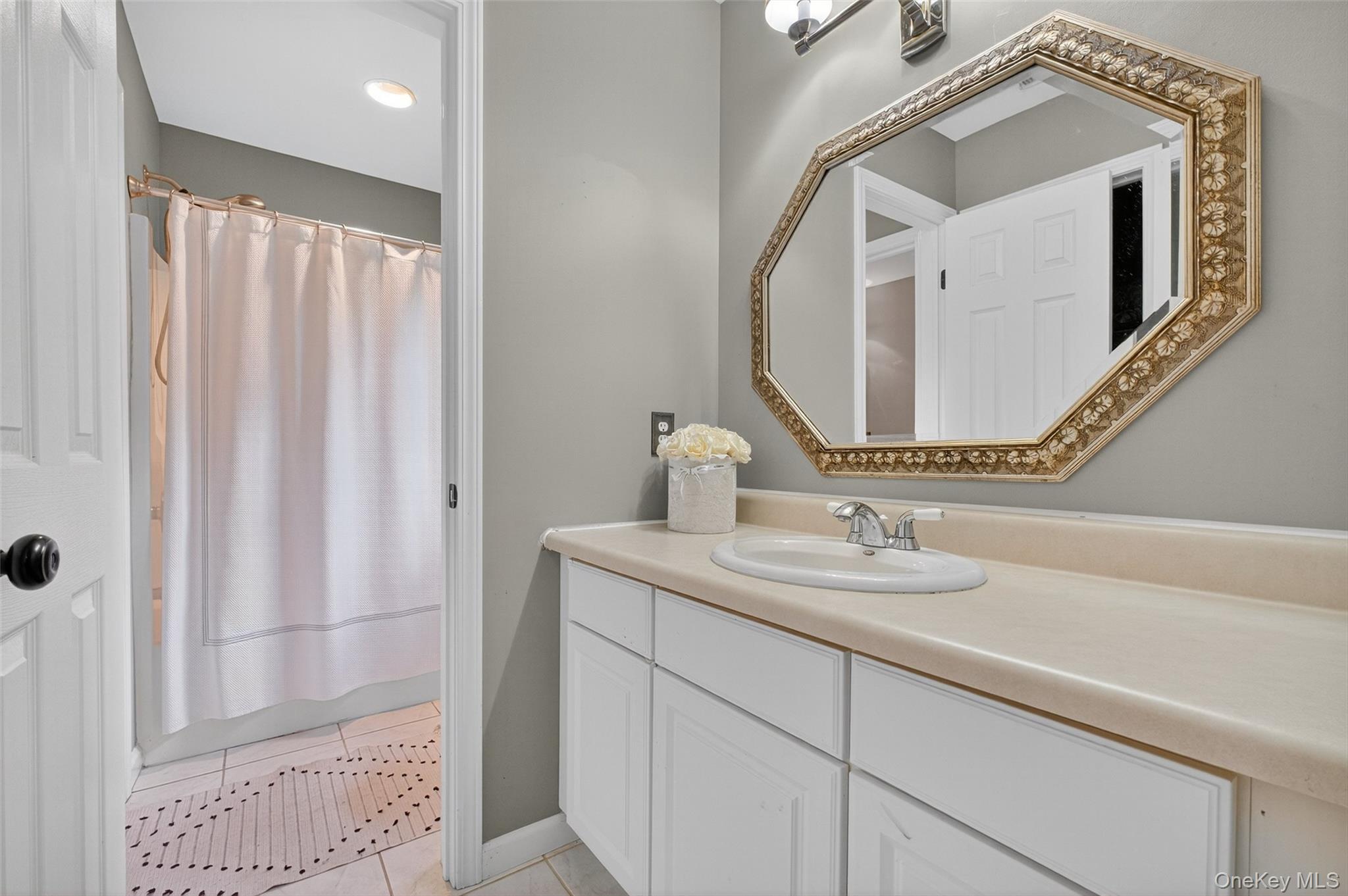 93 Shagbark Lane, Hopewell Junction, NY 12533