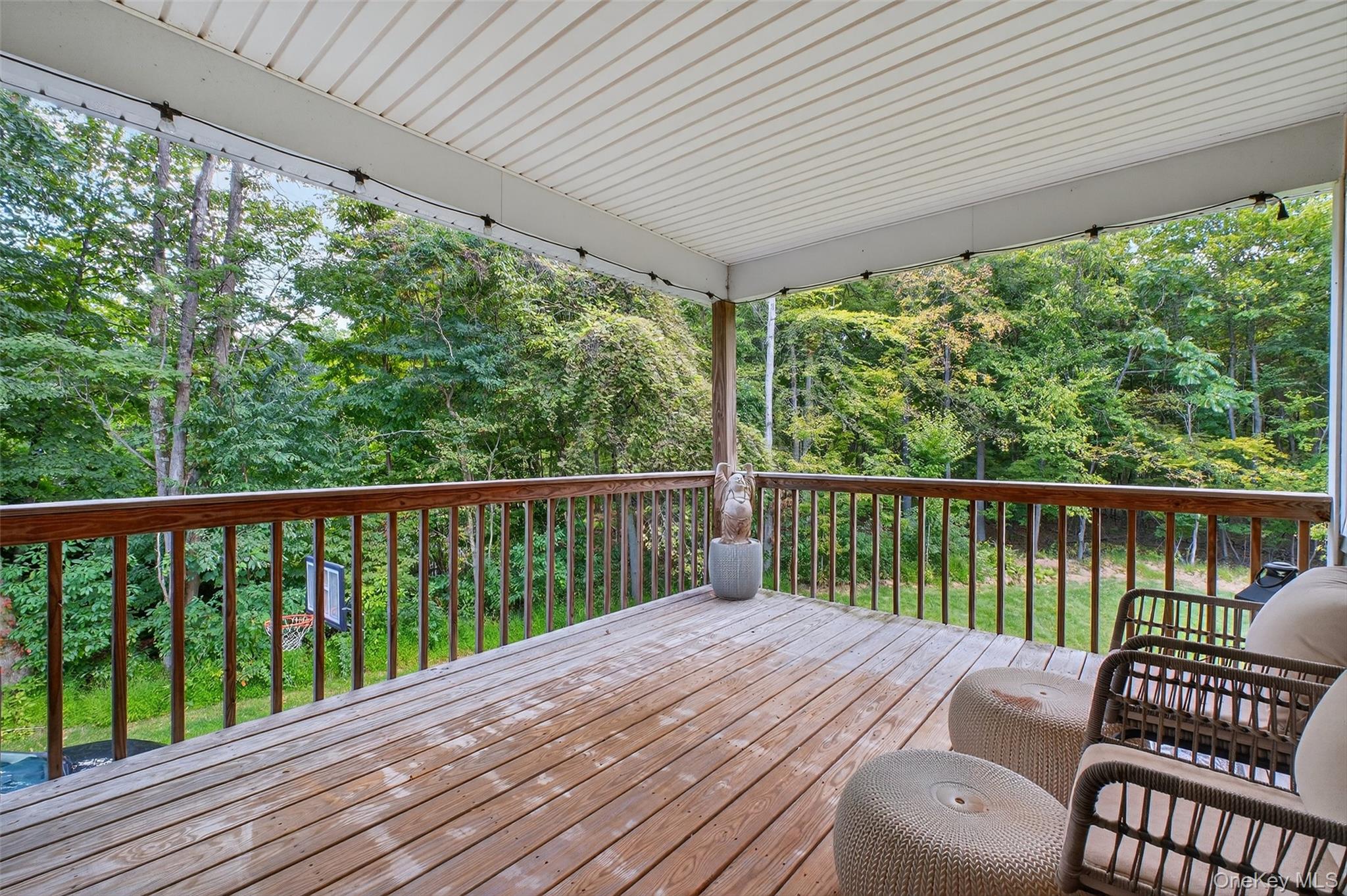 93 Shagbark Lane, Hopewell Junction, NY 12533