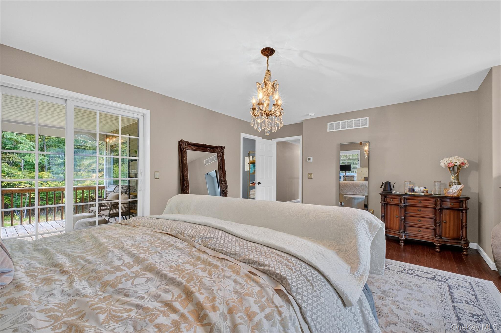 93 Shagbark Lane, Hopewell Junction, NY 12533