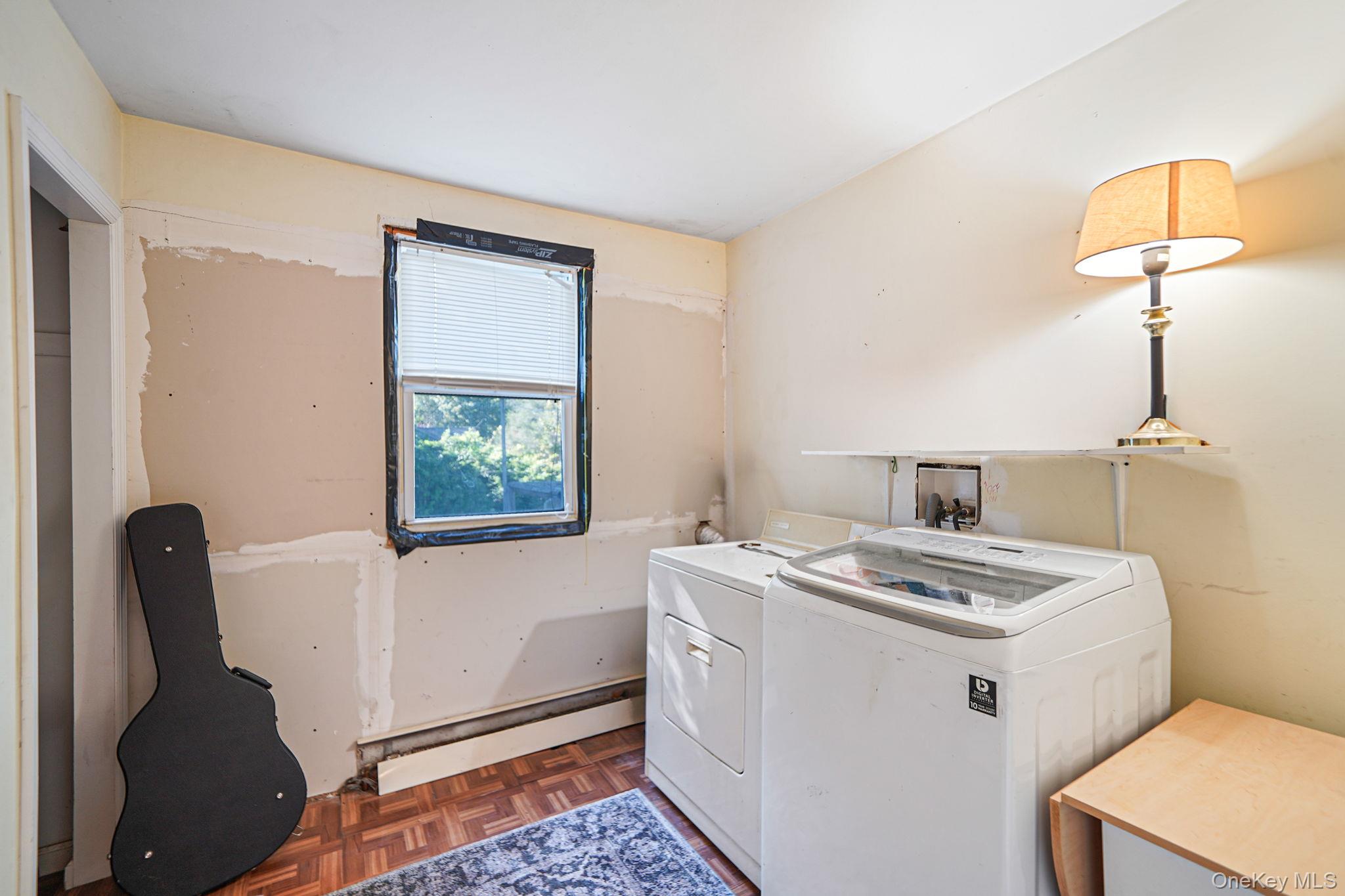 2812 Sipp Avenue, Medford, NY 11763