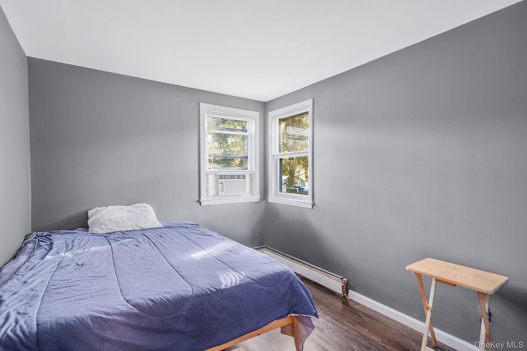 2812 Sipp Avenue, Medford, NY 11763