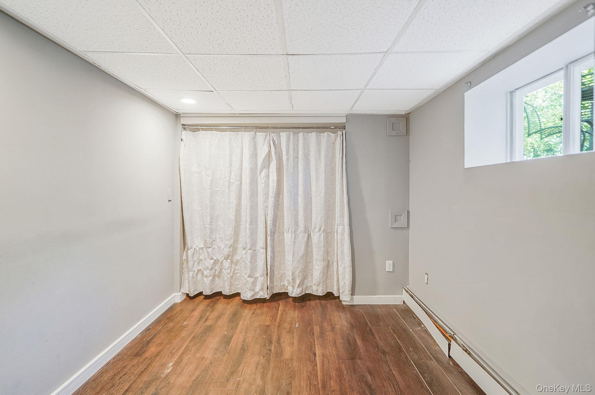 2812 Sipp Avenue, Medford, NY 11763