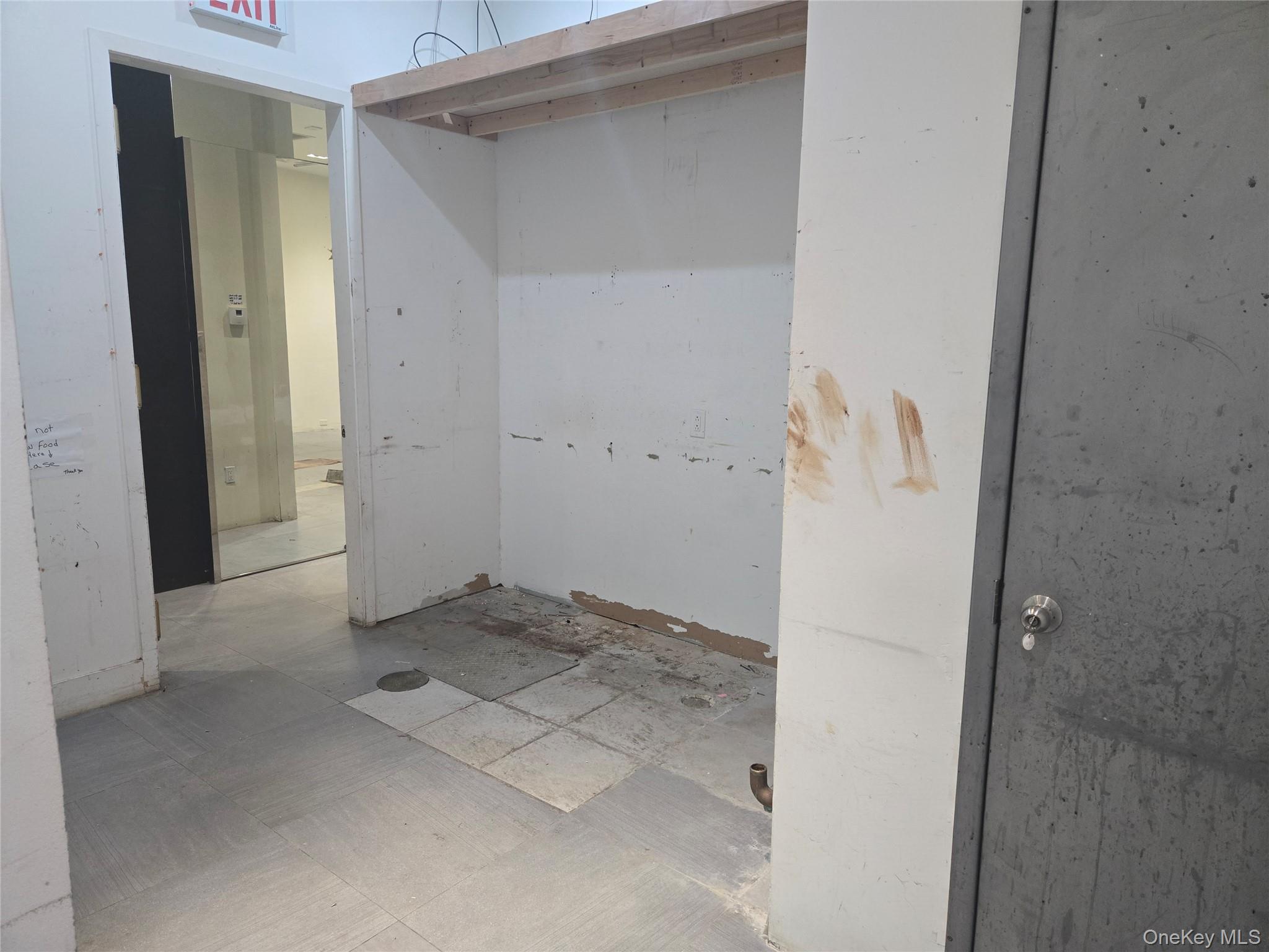 156-44 Northern Blvd # E, Flushing, NY 11354