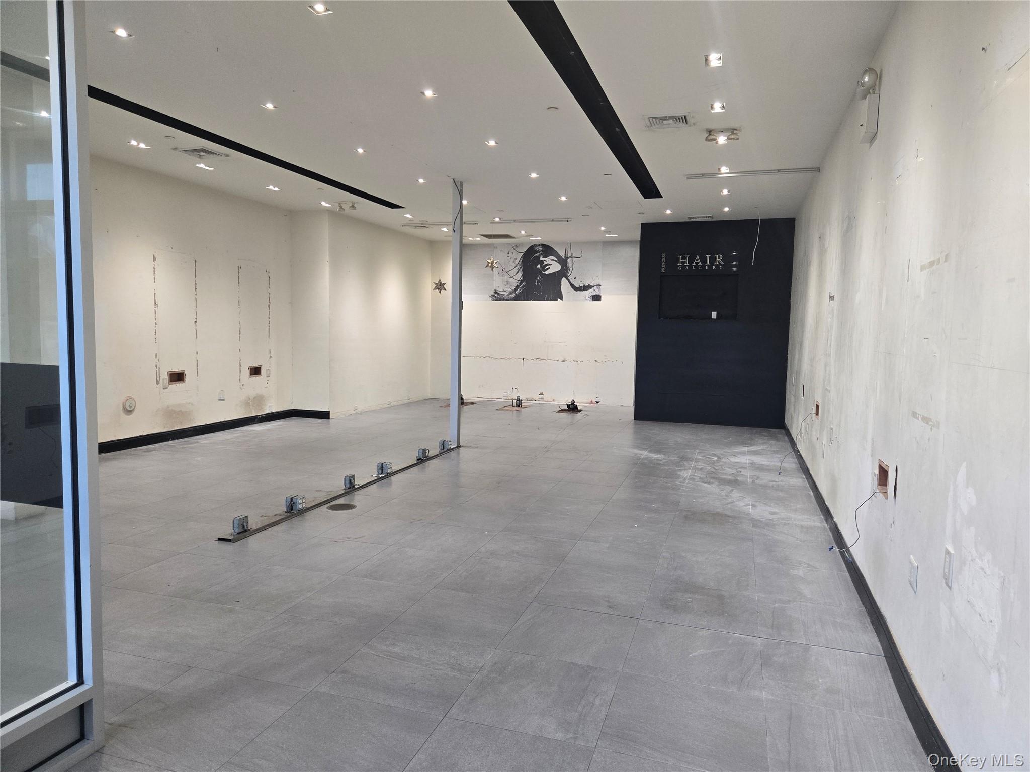 156-44 Northern Blvd # E, Flushing, NY 11354