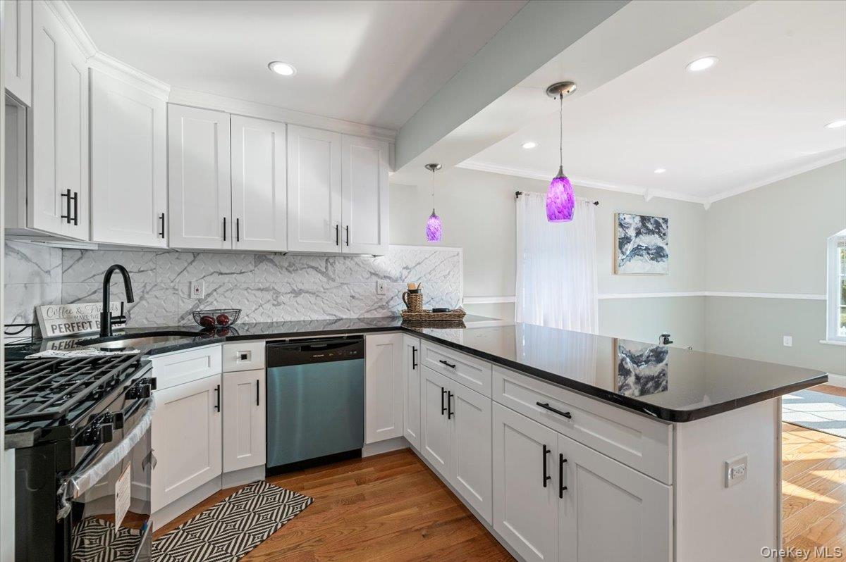 147- 26 240th Street, Rosedale, NY 11422