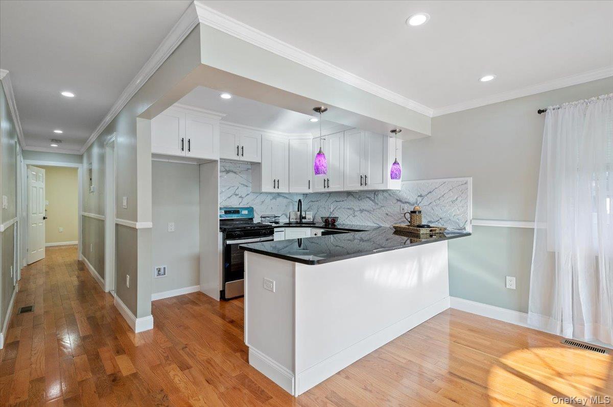 147- 26 240th Street, Rosedale, NY 11422