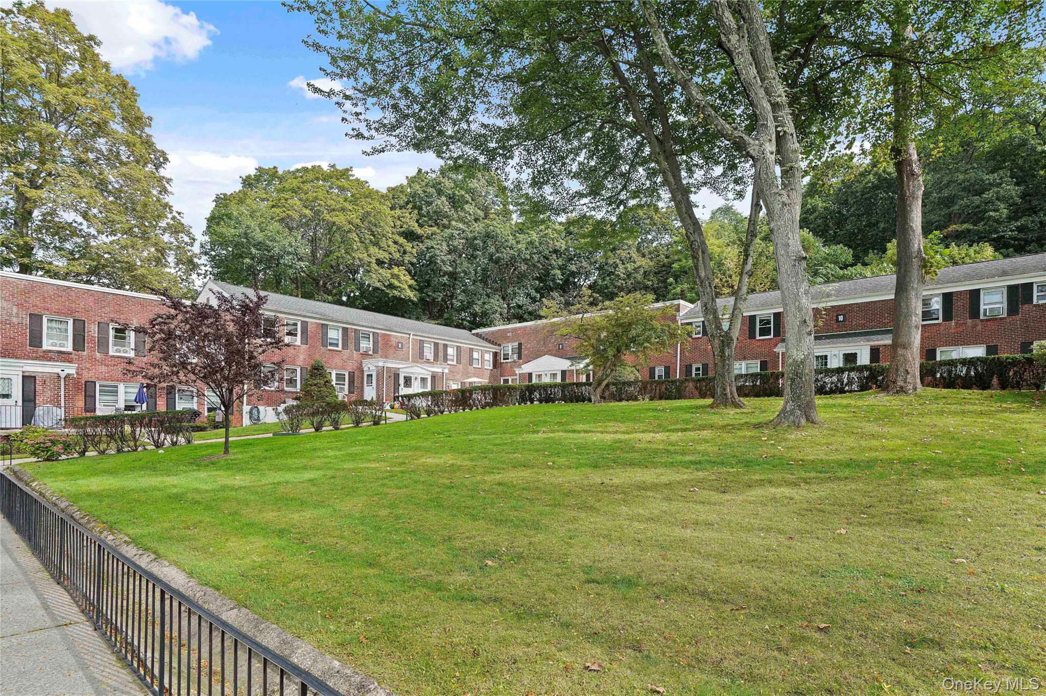 120 North Broadway # 9D, Irvington, NY 10533