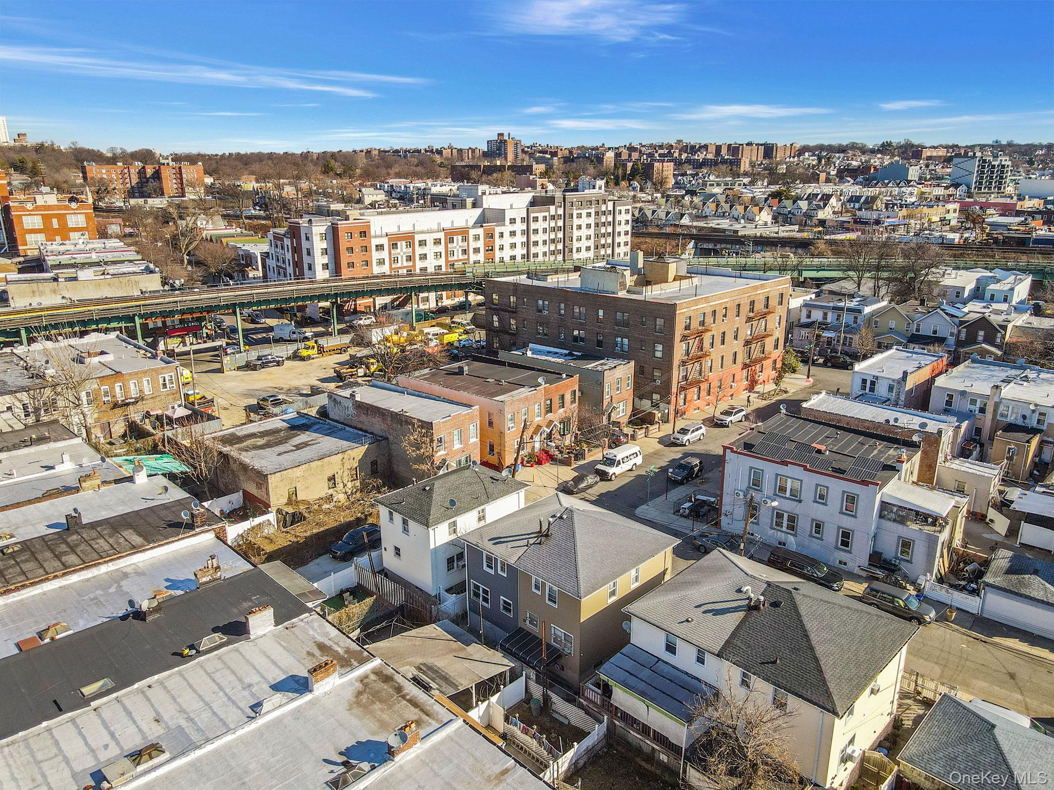 8726 127th Street, Richmond Hill, NY 11418