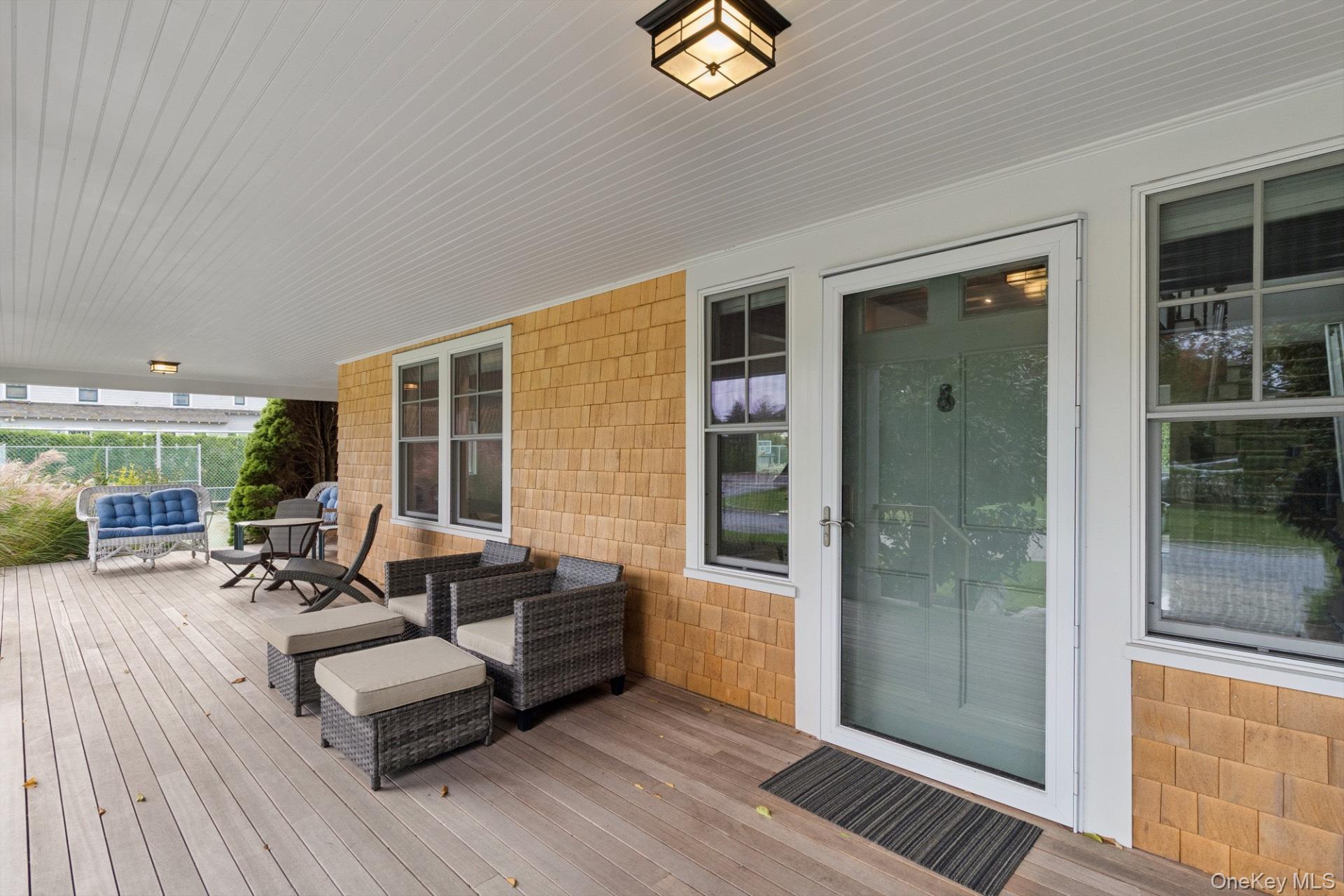 91 Beach Lane, Westhampton Beach, NY 11978