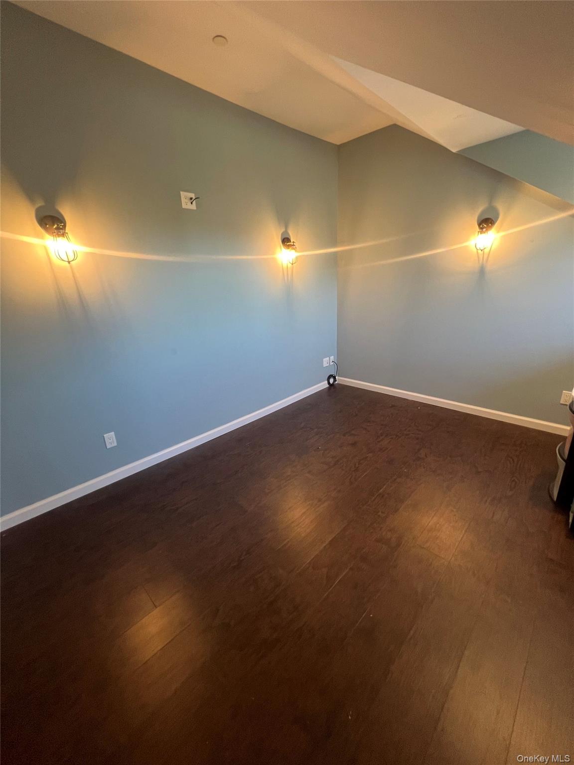 5720 Old Sunrise Highway, Massapequa, NY 11758