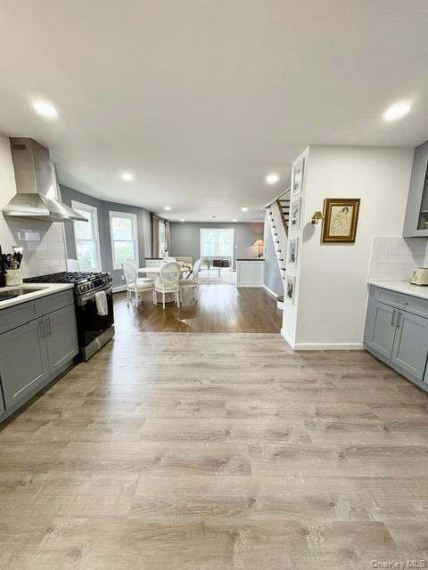 33 Marshall Avenue, Lynbrook, NY 11563