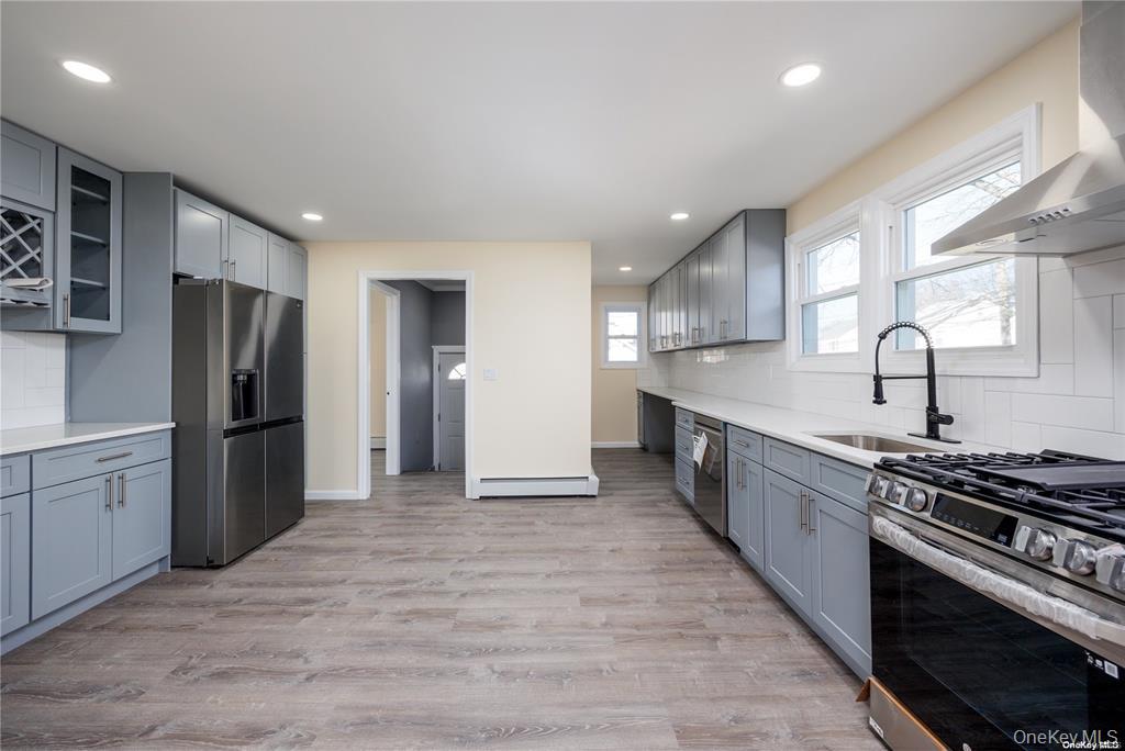 33 Marshall Avenue, Lynbrook, NY 11563