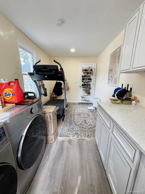 33 Marshall Avenue, Lynbrook, NY 11563