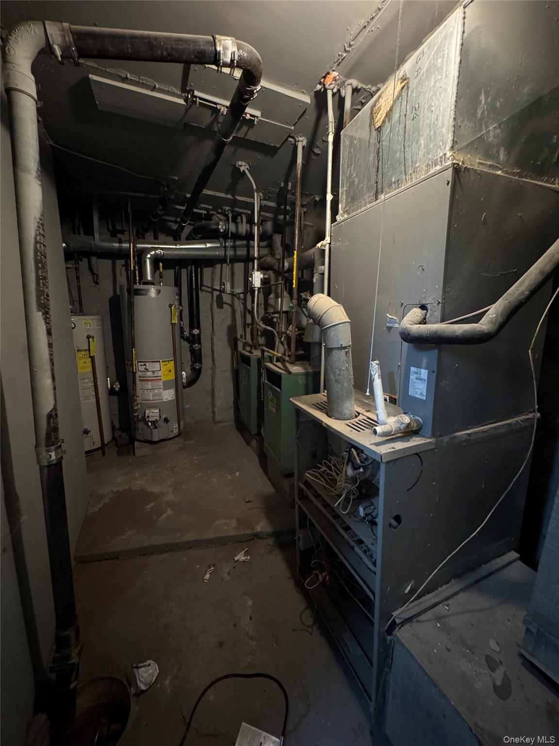 19314 Jamaica Avenue, Hollis, NY 11423