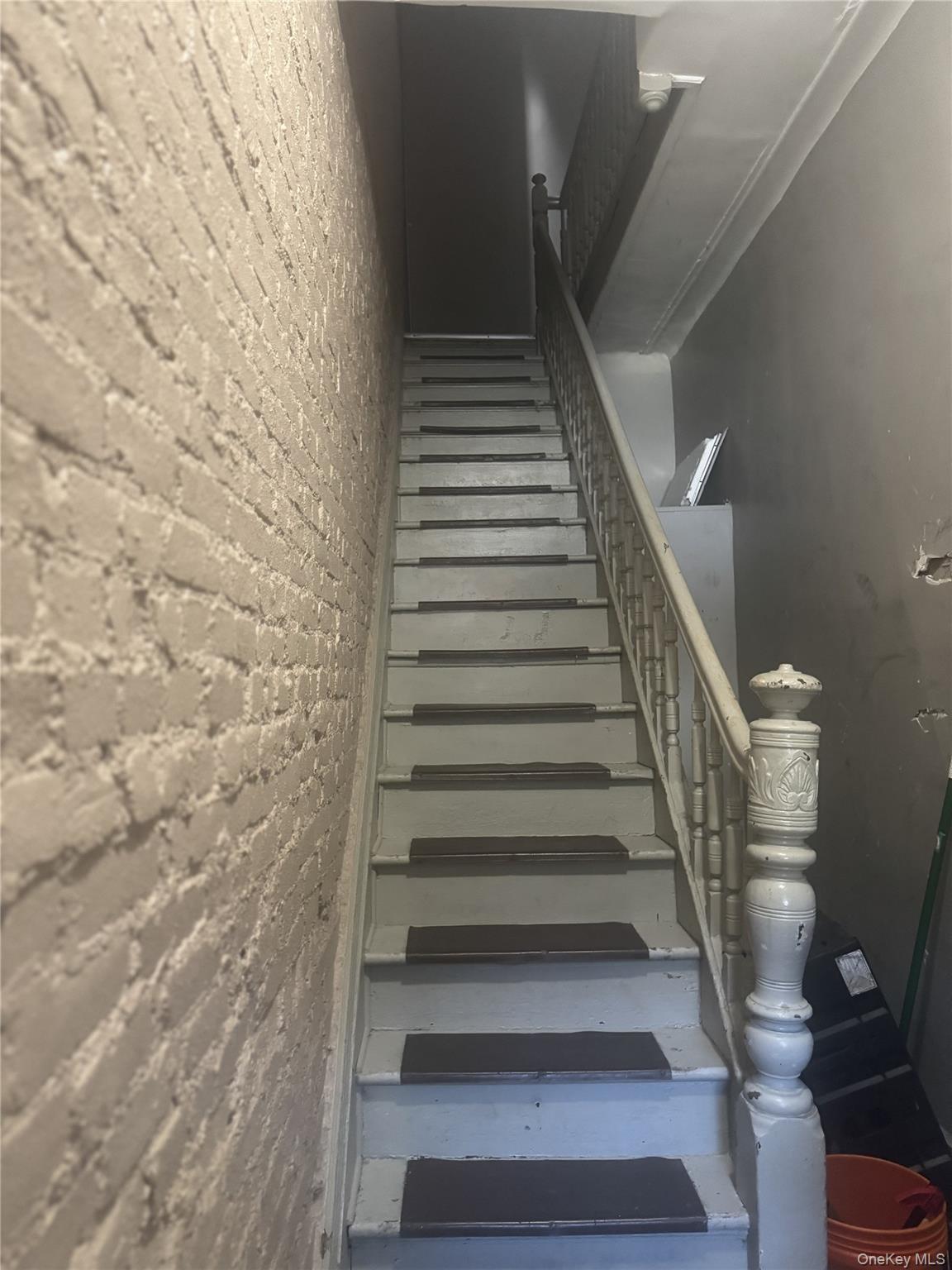 19314 Jamaica Avenue, Hollis, NY 11423