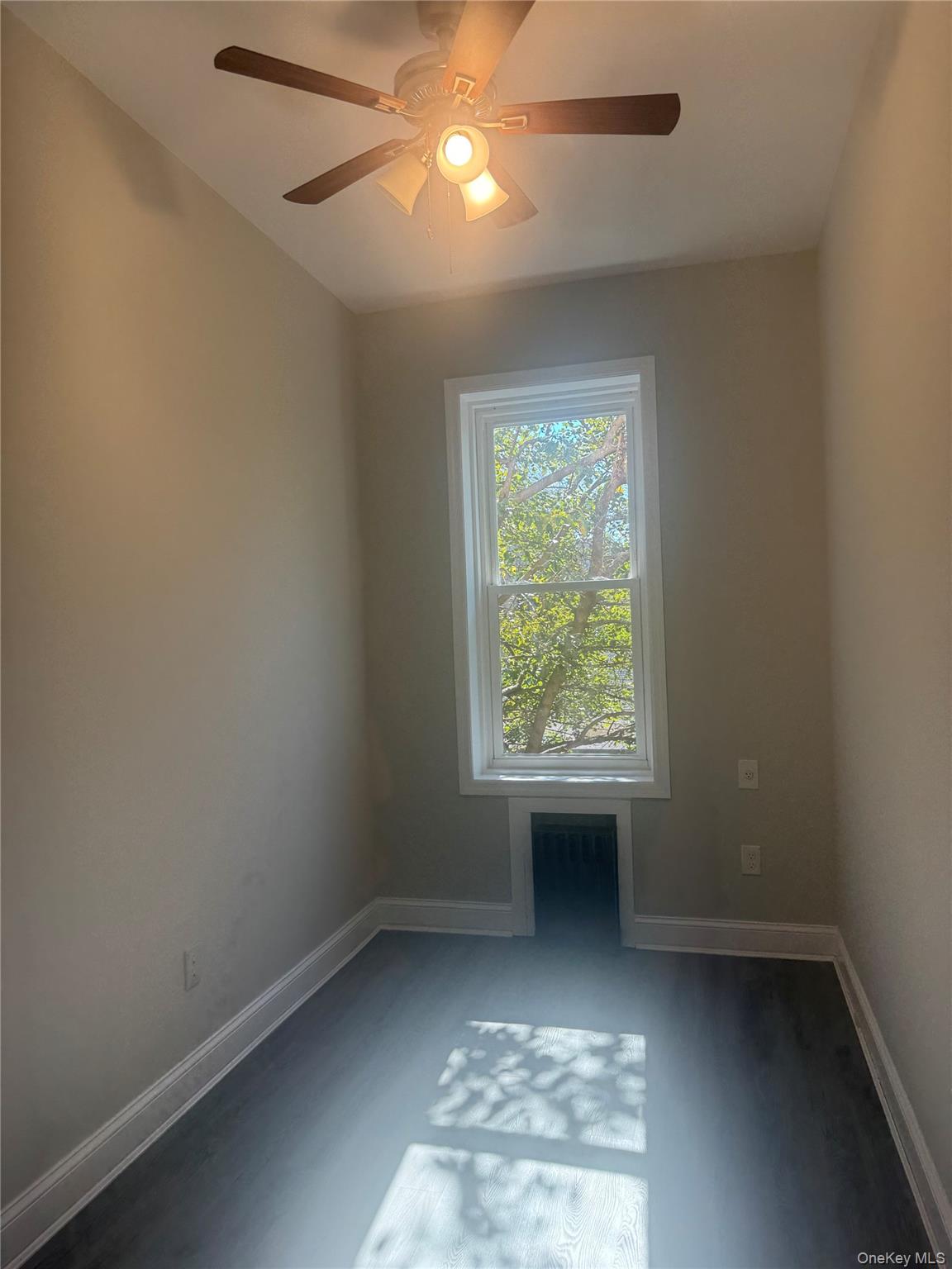 19314 Jamaica Avenue, Hollis, NY 11423