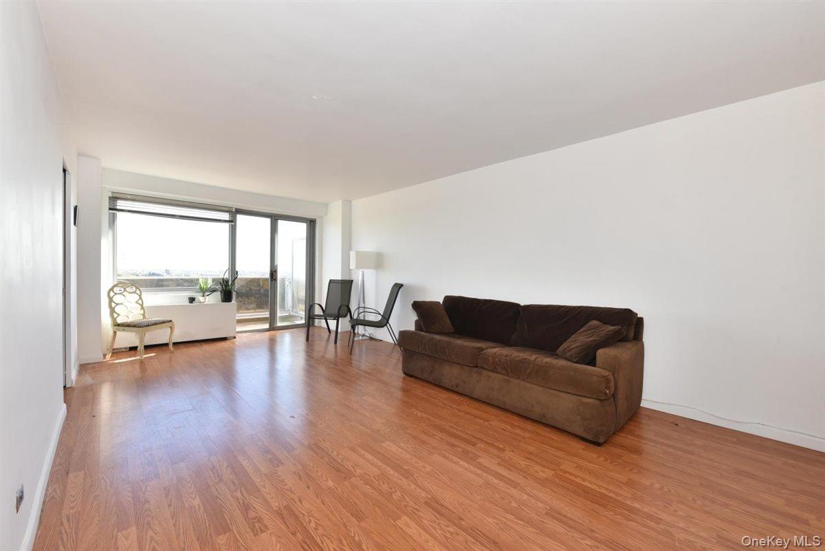 175-20 Wexford Terrace # 16L, Jamaica Estates, NY 11432