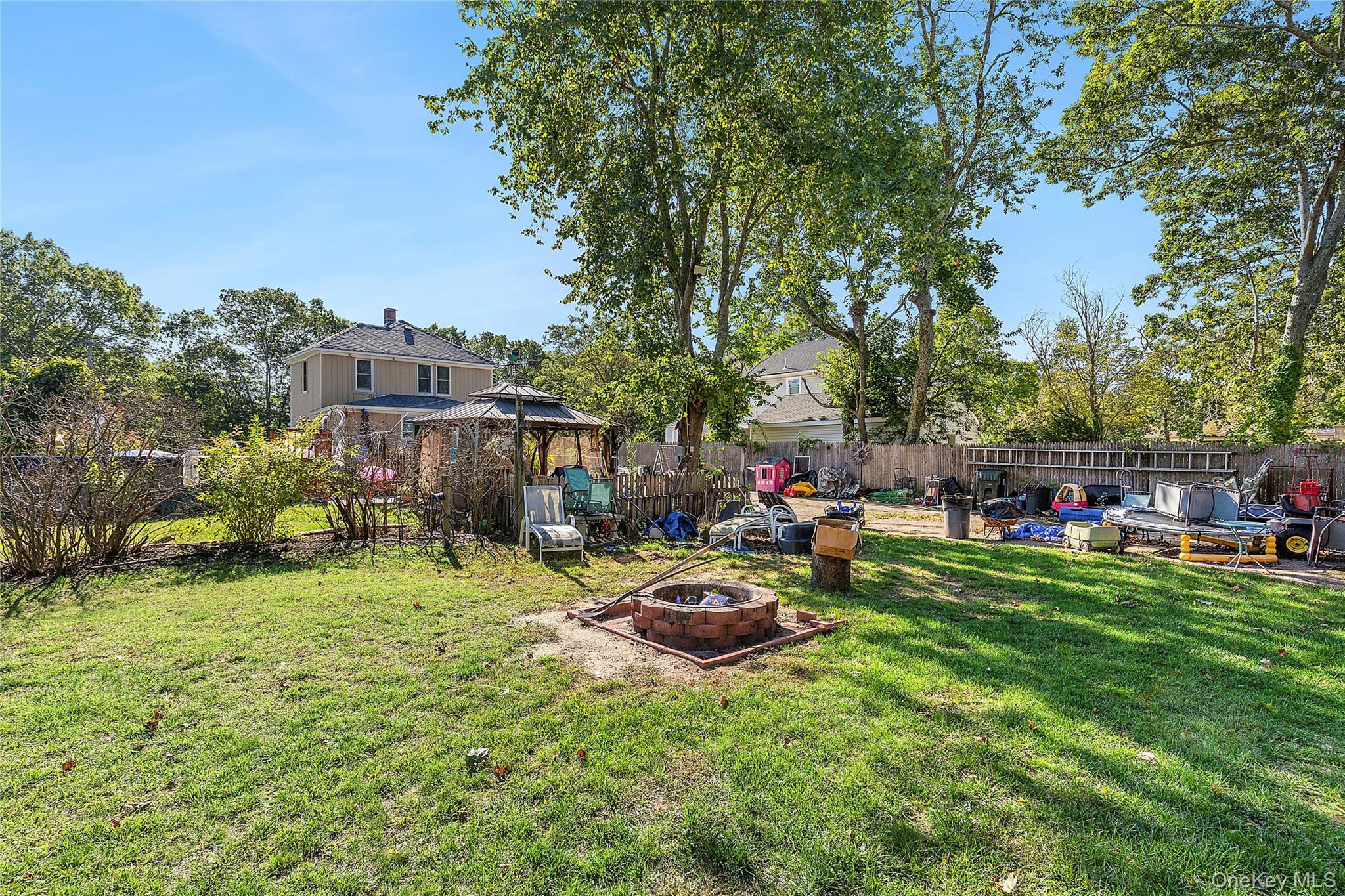 127 Lake Avenue, Flanders, NY 11901