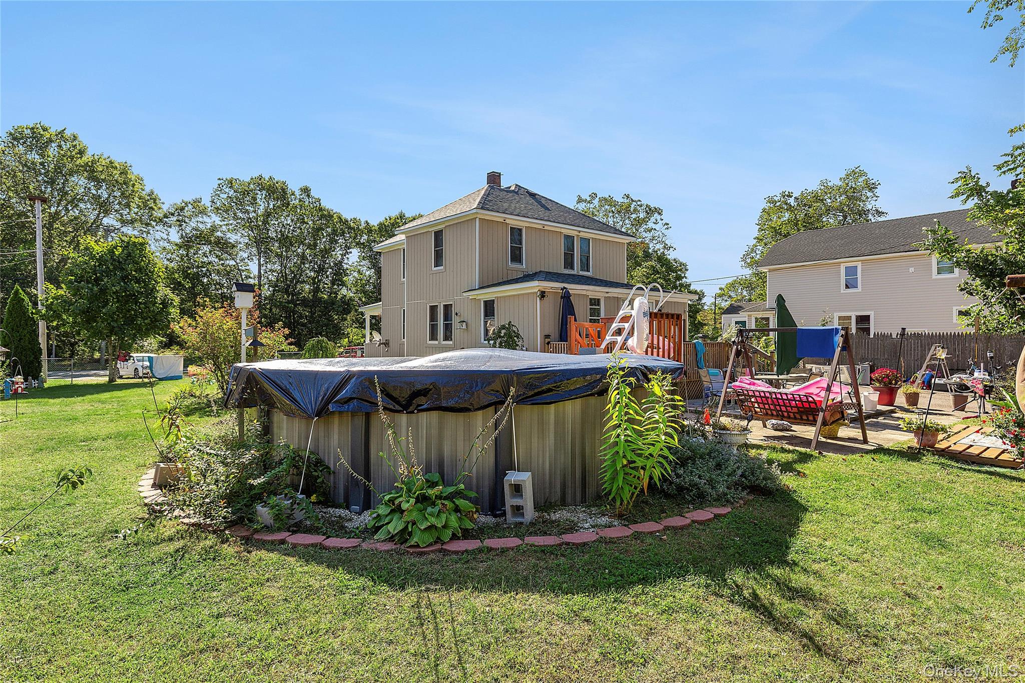 127 Lake Avenue, Flanders, NY 11901