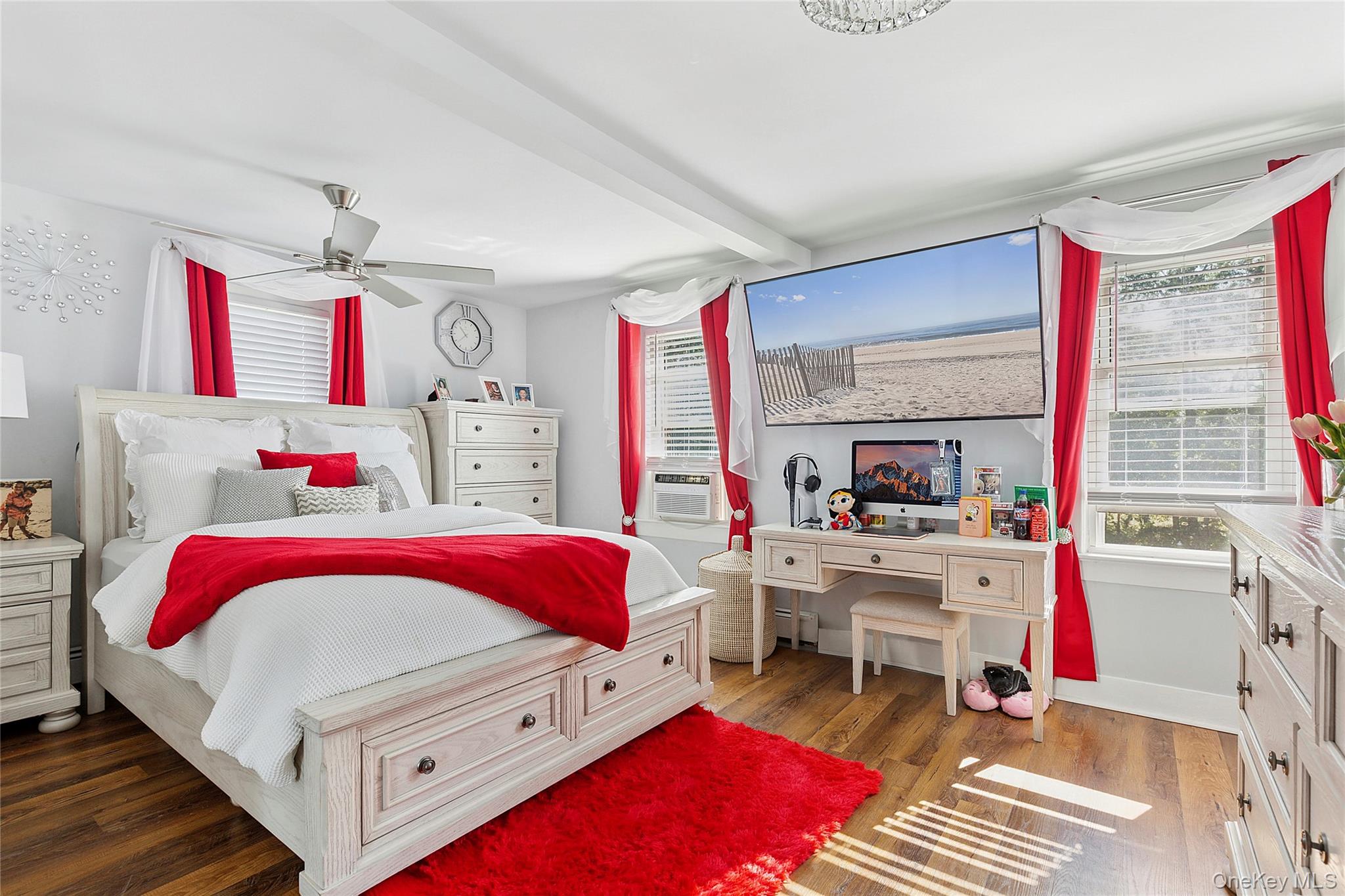 127 Lake Avenue, Flanders, NY 11901