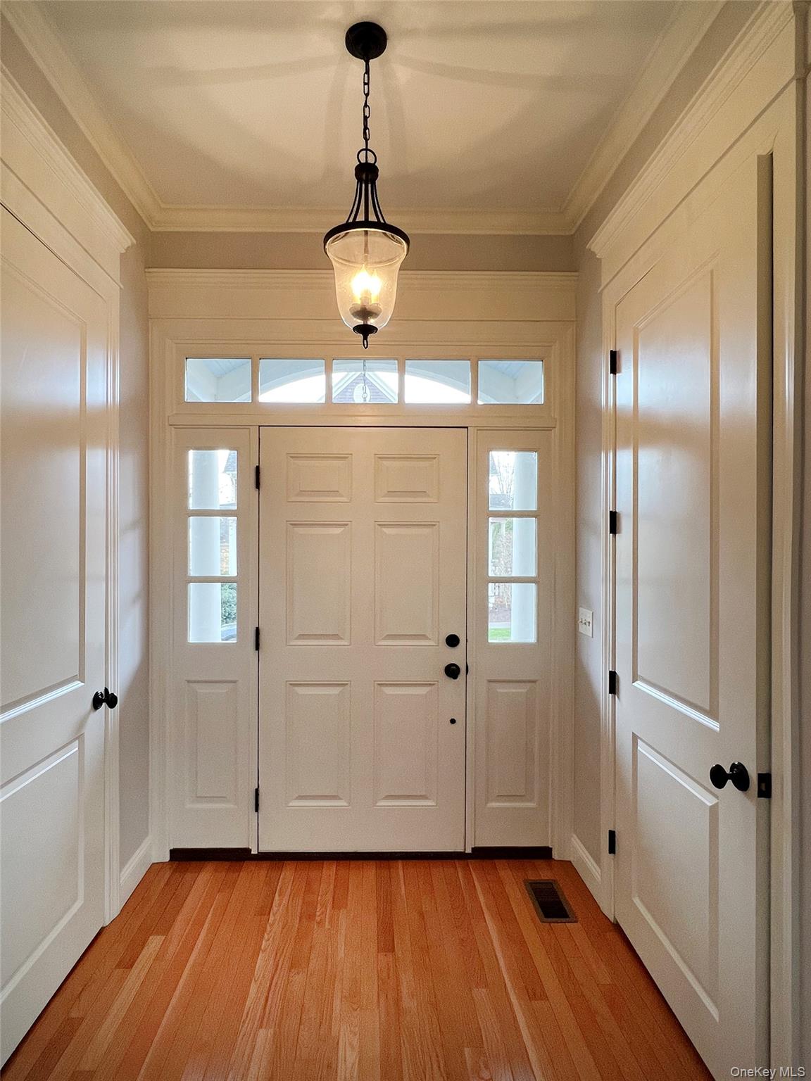 11 Aske Street, Warwick, NY 10990