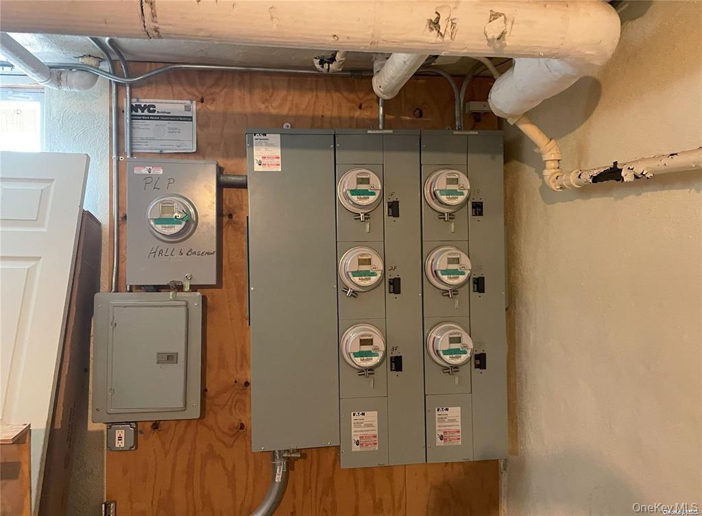 87-30 114th Street, Richmond Hill, NY 11418